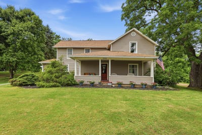 /international/us/5900-springbrook-road-horton-mi-110108959317/