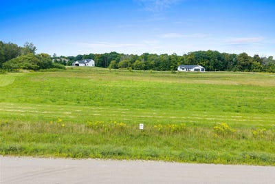 /international/us/n231-brairwood-lane-fremont-wi-110120561763/