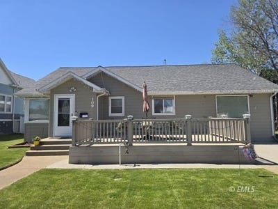 /international/us/109-s-merriam-ave-miles-city-mt-110108033895/