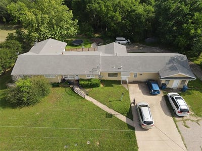 /international/us/109-e-4th-street-keene-tx-110107686325/