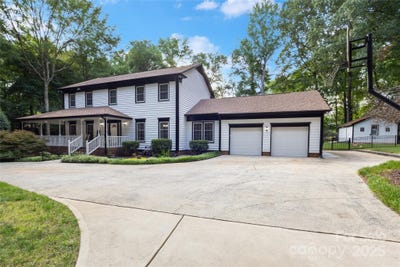 /international/us/10700-chestnut-hill-drive-matthews-nc-110100896870/?lang=zh-tw