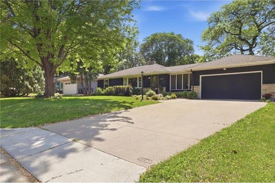 /international/us/6340-tingdale-avenue-edina-mn-110108446213/