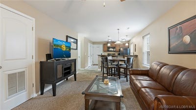 /international/us/50-arnold-palmer-drive-lake-ozark-mo-110100467408/