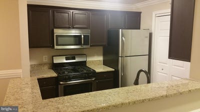 /international/us/woodbridge-va-110108423398/