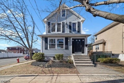 /international/us/216-w-15th-st-linden-city-nj-110098044801/