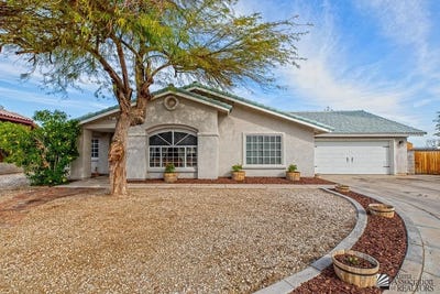 /international/us/3584-e-moreno-ln-yuma-az-110105528371/