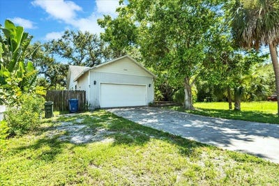 /international/us/2908-williamsburg-street-sarasota-fl-110101526537/