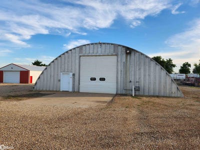 /international/us/406-w-ross-street-toledo-ia-110100680587/
