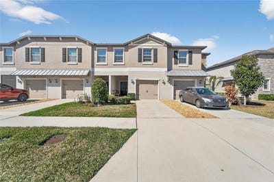 /international/us/15519-prestwick-rose-place-sun-city-center-fl-110106269329/