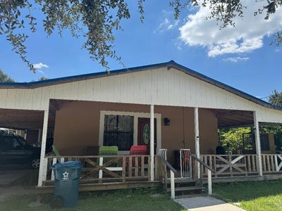 /international/us/812-us-highway-17-92-s-davenport-fl-110108551228/