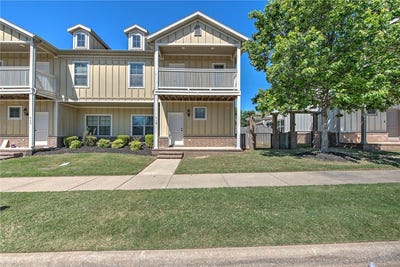 /international/us/713-n-wordsworth-lane-fayetteville-ar-110107891913/