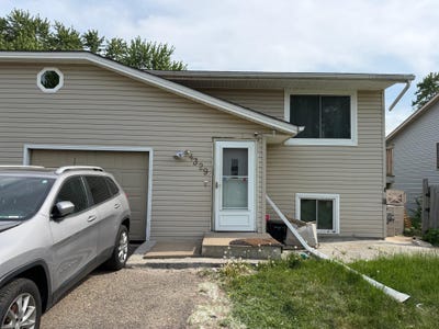/international/us/4329-83rd-circle-n-brooklyn-park-mn-110109109532/
