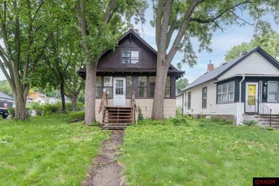 /international/us/817-n-5th-street-mankato-mn-110100582678/