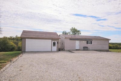 /international/us/32205-brant-lane-unionville-mo-110106273734/