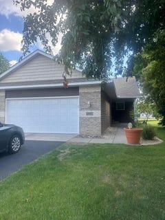 /international/us/6005-creekview-lane-n-brooklyn-park-mn-110108629566/