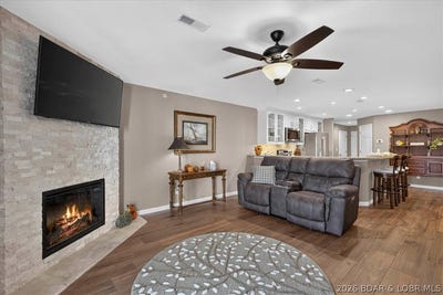 /international/us/316-cedar-heights-drive-camdenton-mo-110110198570/