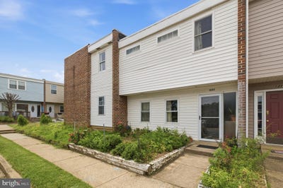 /international/us/1233-magnolia-lane-herndon-va-110109882983/