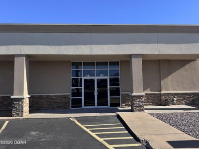 /international/us/5898-n-main-road-joplin-mo-110104999727/