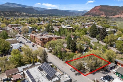 /international/us/155-main-street-carbondale-co-110099449562/