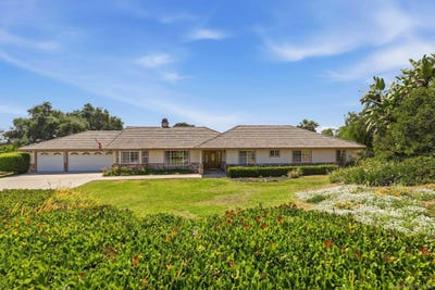 /international/us/1621-prince-street-fallbrook-ca-110108260254/