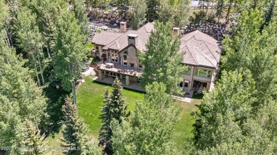 /international/us/142-aspen-way-snowmass-village-co-110108223397/