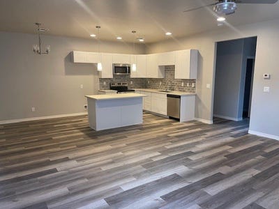 /international/us/3418-mulberry-kingman-az-110107417182/