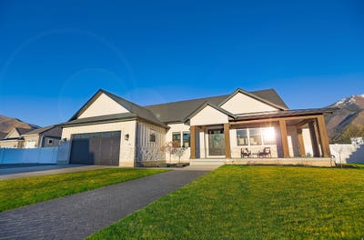 /international/us/126-n-800-w-mapleton-ut-110106694009/