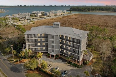 /international/us/16850-county-road-6-gulf-shores-al-110106717071/