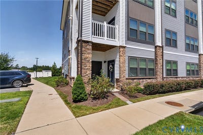 /international/us/3900-maze-runner-drive-chesterfield-va-110120715176/