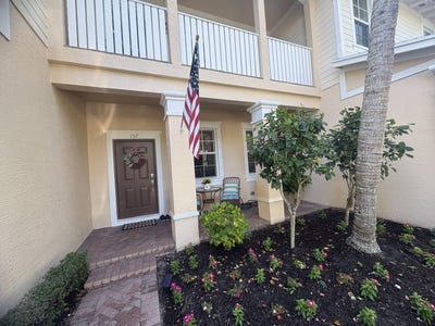 /international/us/157-e-bay-cedar-circle-jupiter-fl-110099442875/