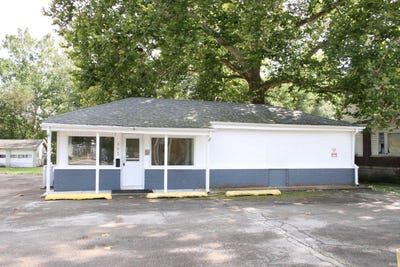 /international/us/905-w-park-drive-huntington-in-110110221501/