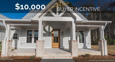 /international/us/128-w-burton-farm-drive-minnesott-beach-nc-110103543838/