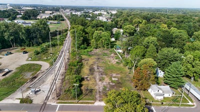 /international/us/200-s-clay-street-coldwater-mi-110119943989/