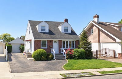 /international/us/145-westbury-avenue-mineola-ny-110120028169/