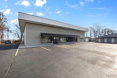 /international/us/2008-2010-n-main-street-sikeston-mo-110104200888/