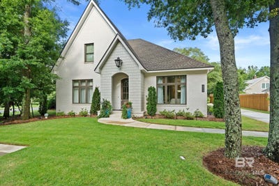 /international/us/20259-bishop-road-fairhope-al-110108168997/