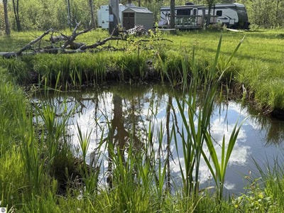 /international/us/17110-21-mile-road-tustin-mi-110108472259/