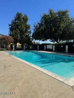 /international/us/215-e-avenue-k-lancaster-ca-110120557535/
