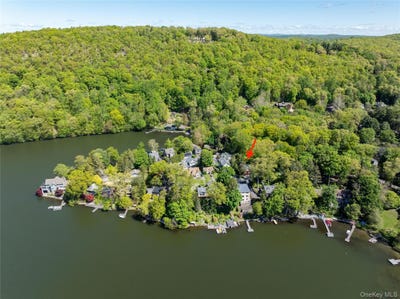 /international/us/53-cove-road-south-salem-ny-110108301051/