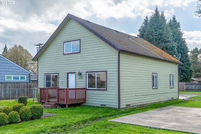 /international/us/1215-30th-ave-longview-wa-110108448053/