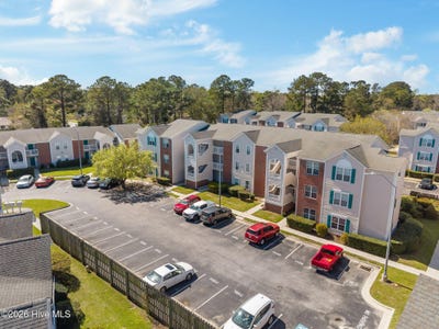 /international/us/713-clearwater-court-wilmington-nc-110106526718/