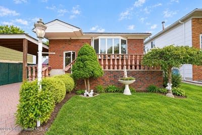 /international/us/27-muller-avenue-staten-island-ny-110120015903/