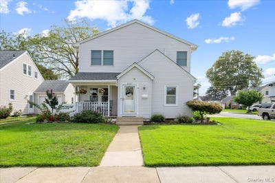 /international/us/2487-arthur-court-oceanside-ny-110110176850/