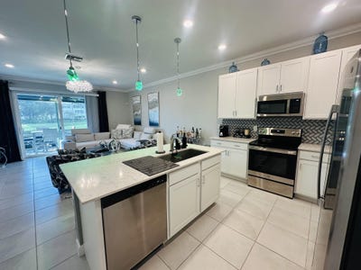 /international/us/14668-three-ponds-trail-delray-beach-fl-110110278310/