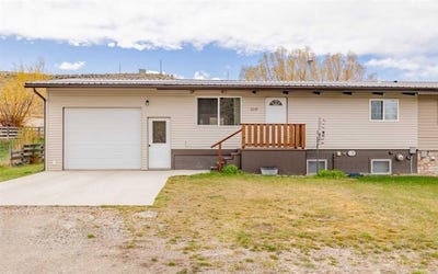 /international/us/2249-franklin-st-meeteetse-wy-110107408520/