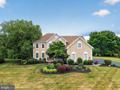 /international/us/1490-page-drive-yardley-pa-110108889554/