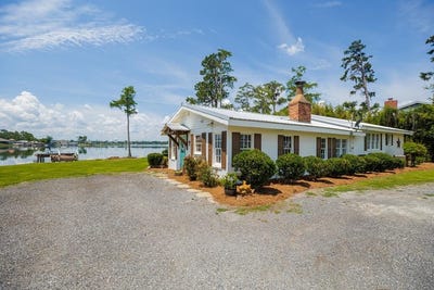 /international/us/5486-n-danieli-drive-lake-park-ga-110108231718/
