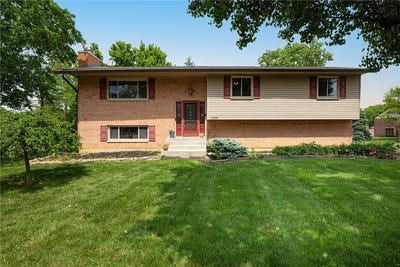 /international/us/1353-s-elm-street-west-carrollton-oh-110108191473/