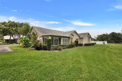 /international/us/1112-golfview-woods-drive-sun-city-center-fl-110100393189/
