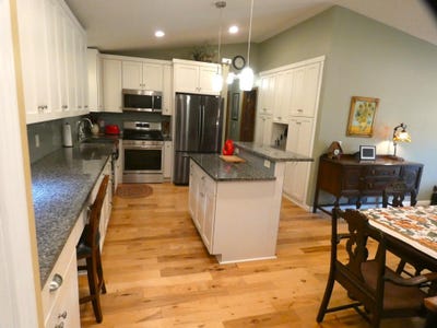 /international/us/2456-grenadier-avenue-n-oakdale-mn-110110317808/